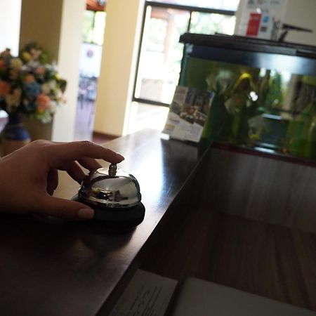 סאן סלבדור Villa Las Flores מראה חיצוני תמונה