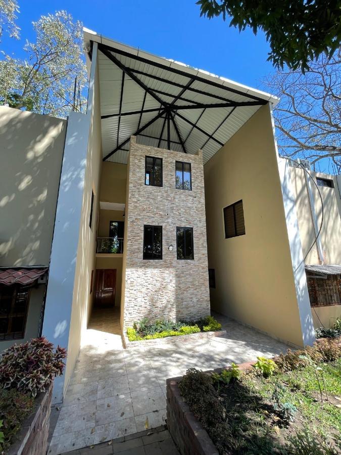 סאן סלבדור Villa Las Flores מראה חיצוני תמונה